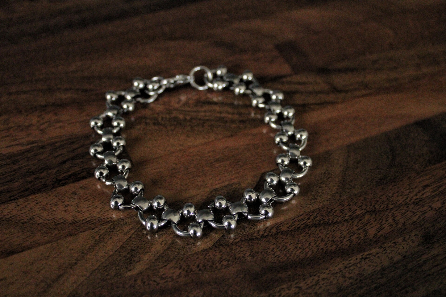 Round bracelet