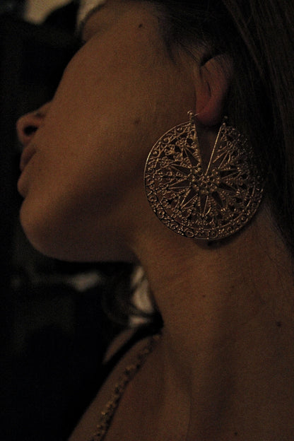 Rosace gold earrings